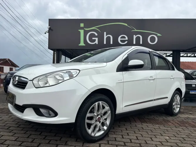 Fiat Grand Siena Essence Dual. 1.6 Flex 16V 2015