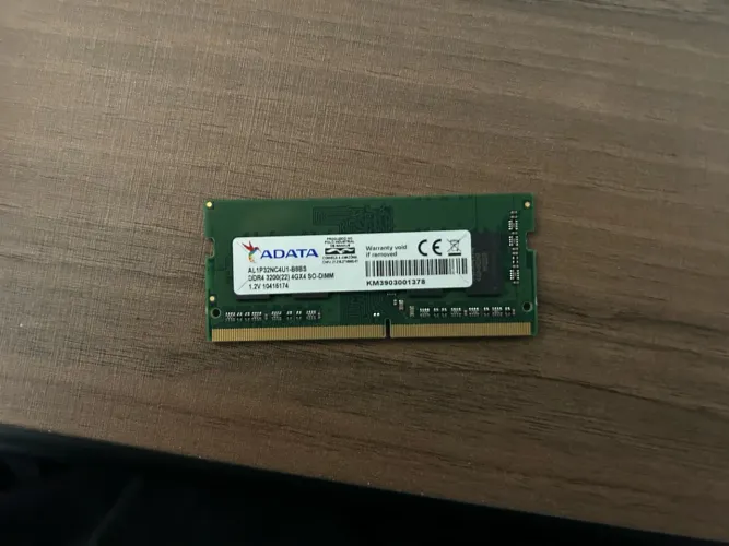Memória RAM 4GB DDR4 3200MT/s para notebook
