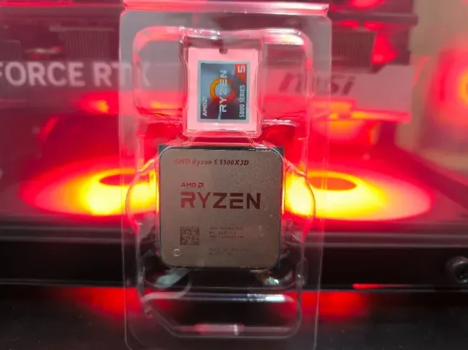 RYZEN 5 5500X3D (ACEITO TROCA - NOVO) 4.0 Ghz 96MB 3D V-CACHE AM4 DDR4