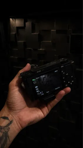 CÂMERA SONY ZVE10 4K 