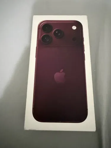 iPhone 18 Pro 256gb | Bordô | Lacrado | Garantia Apple de 1 ano