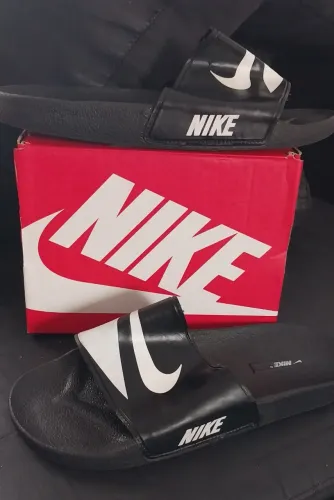 Chinelo Nike Slide Victori One 41/42 original 