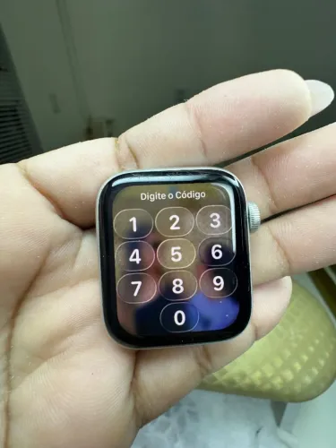 Vende-SE APPLE WATCH GERAÇÃO 3 SE