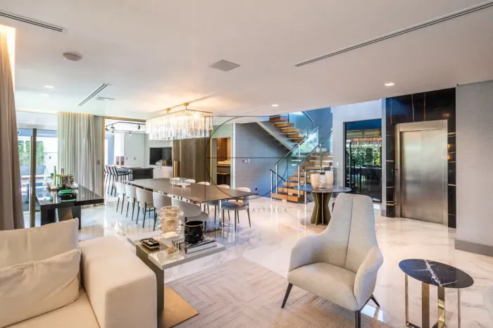 Casa com vista mar em Jurerê Internacional
