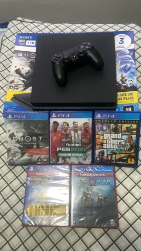 Ps4 em excelente estado!