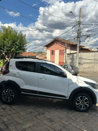 Fiat Mobi Trekking 1.0 Flex 5P 2023
