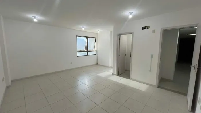 Sala Comercial para alugar no Duetto Office - Localização Estratégica em Pagani, Palhoça