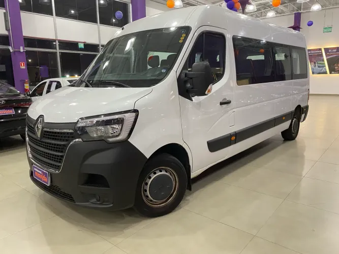 Renault Master 2.3 DCI Executive Longo 16L Dies 2024