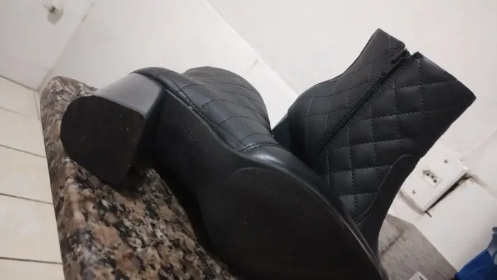 Bota de couro