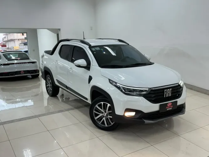 Fiat Strada Volcano 1.3 Flex 8V CD Aut. 2023