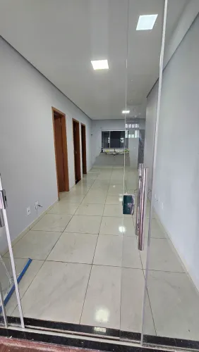 Aluga-se casa na samambaia sul