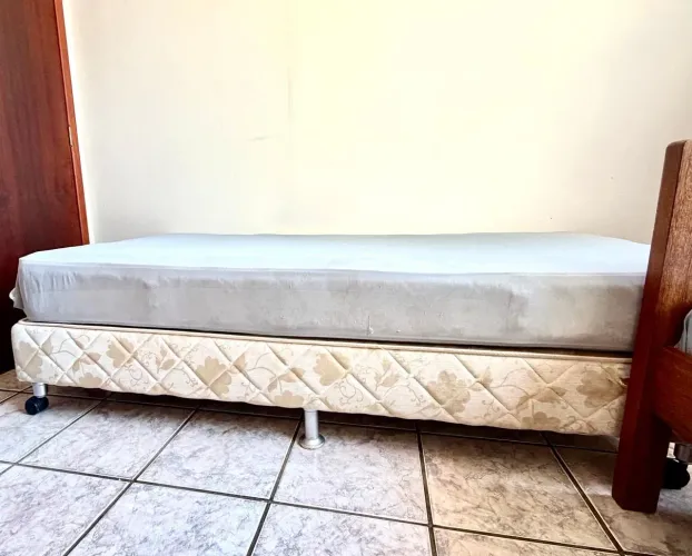 Cama box solteiro com colchão