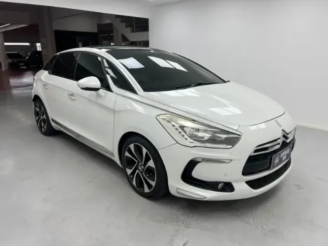 Citroen DS5 1.6 Turbo 16V 5P Aut. 2014
