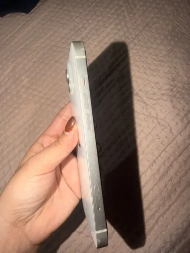 iPhone 13 normal 128gb
