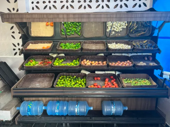 Expositor de verdura, frutas e legumes
