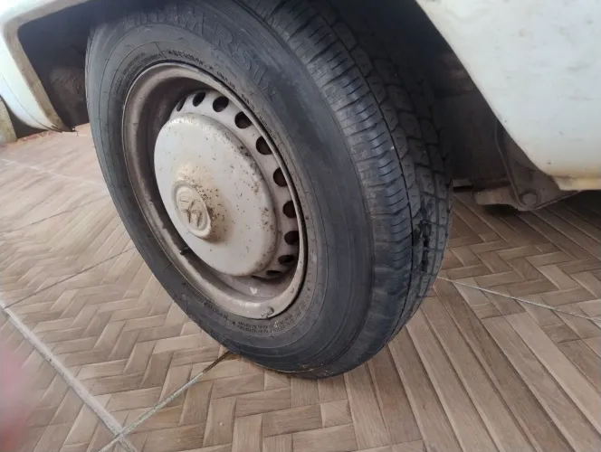 Volkswagen Kombi Escolar/50 Anos 1.4 MI Total Flex 2007