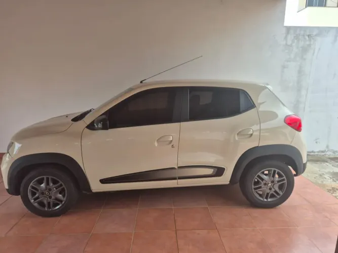 Renault Kwid Intense 1.0 Flex 12V 5P Mec. 2019