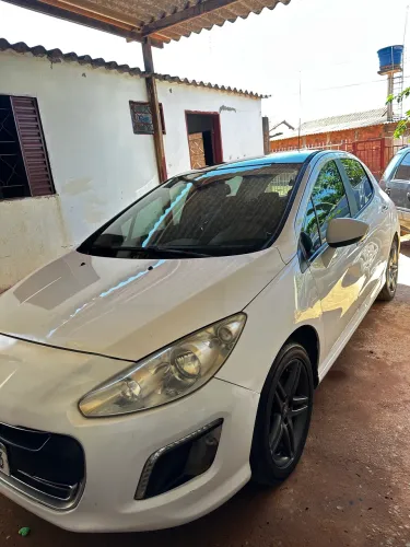 Peugeot 308 Allure 2.0 Flex 16V 5P Mec. 2013