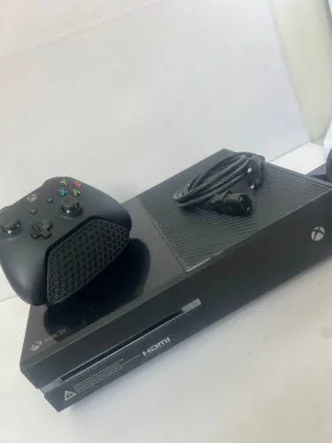 Xbox One 500GB Seminovo - OLX Pay - Preto - Faço Troca e Parcelo 18x