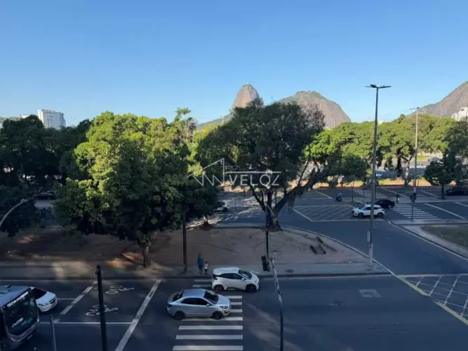 Kitnet/Conjugado : / Residencial / Botafogo