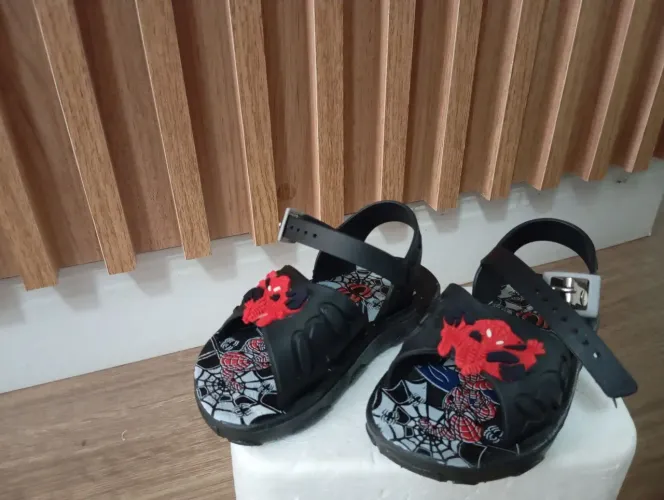 Sandália Infantil Bebê Menino Homem Aranha - Tamanho 22- Nova