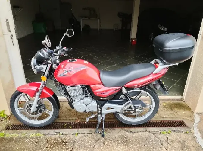Suzuki GSR 150i 2014