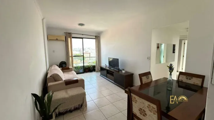Apartamento a Venda no Embaré, 2 quartos sendo 1 suite