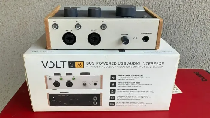 UAD Volt 276 - Interface de Audio