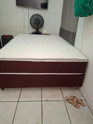 Vendo uma Cama de casal