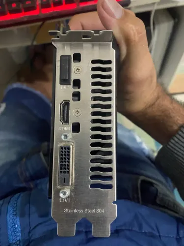 Placa de vídeo TUF GAMING 1660 super