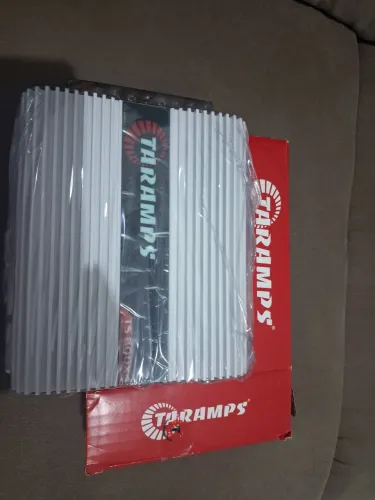 Módulo Taramps Ts 800x4 novo.