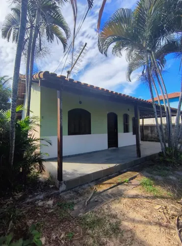 Casa perto da praia em Jaconé, Saquarema por R$ 380.000