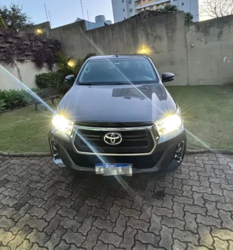 Toyota Hilux CD SR 4X4 2.8 TDI Diesel Aut. 2020