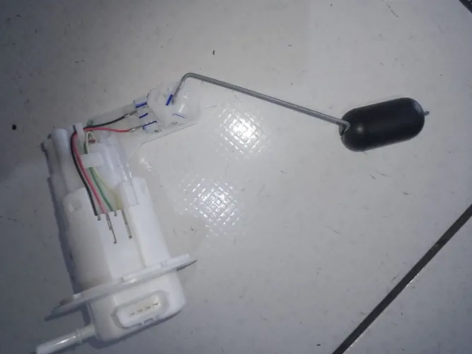 Bomba de combustível da moto titan 150 e 160 . Para revender 