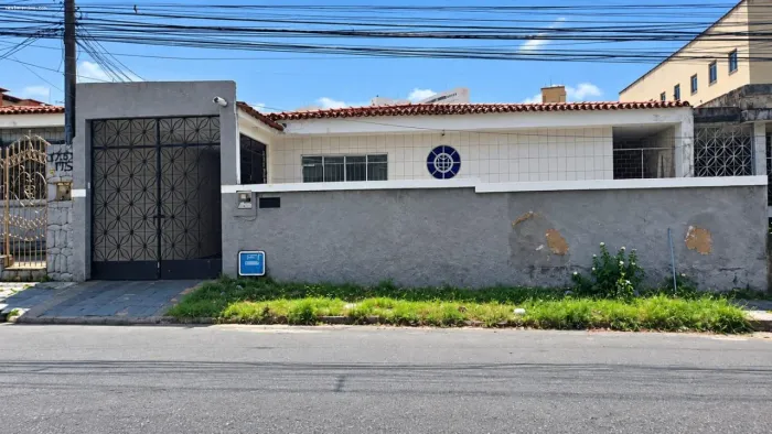 Casa para Venda em Fortaleza, São Gerardo, 3 dormitórios, 2 suítes, 2 banheiros
