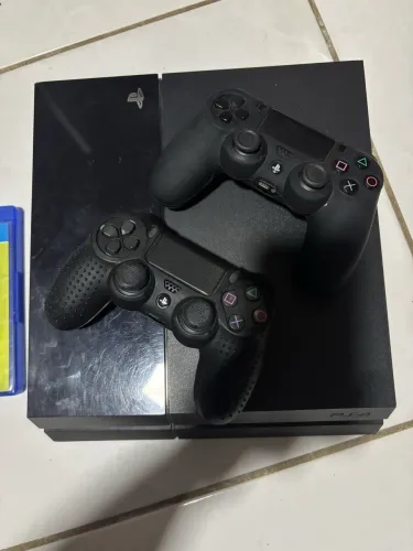 Ps4 em bom estado