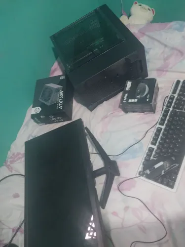 Pc gamer faço envio pela olx