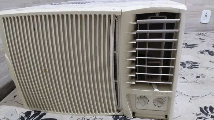 Vende se ar condicionado 12 mil btus