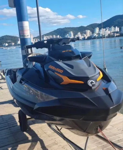 JET SKI SEA-DOO GTX 