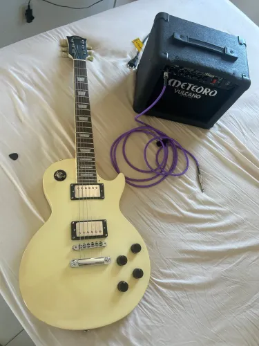 Guitarra mais amp de estudo