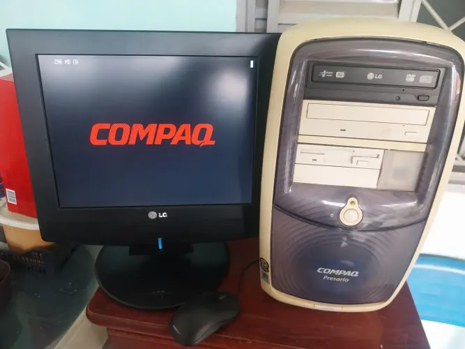 CPU antiga compaq