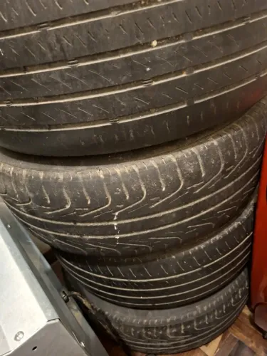 JOGO 4 PNEUS ARO 16 205/55R