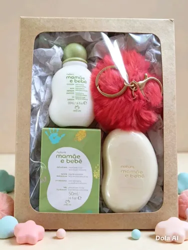 ? PRESENTE NATURA MAMÃE E BEBÊ NA CAIXINHA COM VISOR