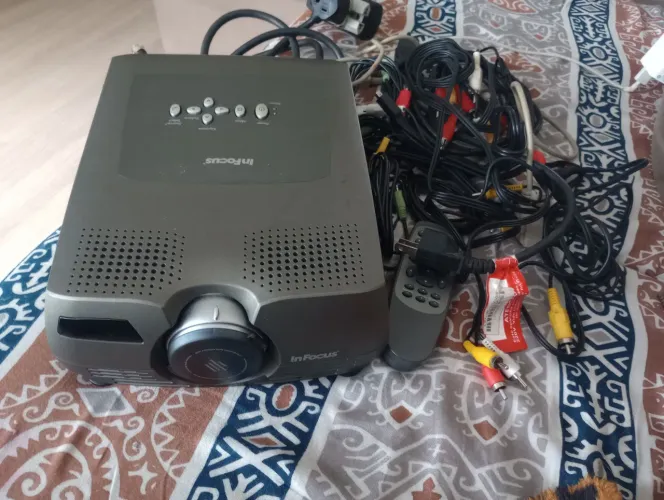 Projetor infocus lp280 completo 190