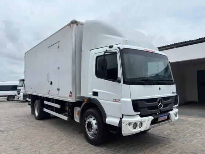 Mercedes-Benz Atego 1419 190 4x2 - Baú Térmico