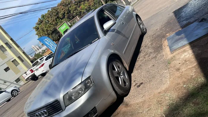 Audi A4 2.0 20V 130cv Multitronic 4P 2002