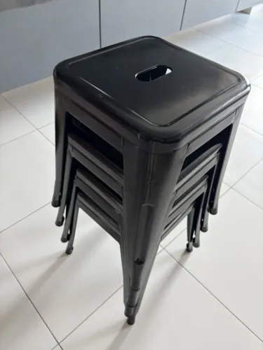 Banqueta Tolix preta