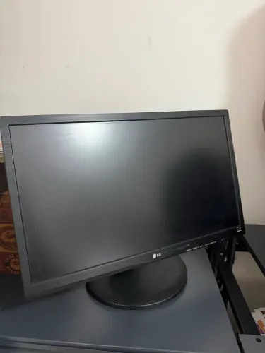Monitor LG Flatron 22MP55PQ-B 21,5" Full HD IPS