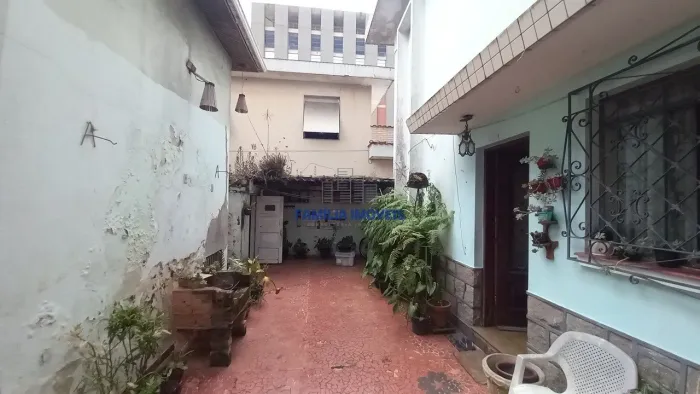 Terreno á Venda 10x30 no Campo Grande