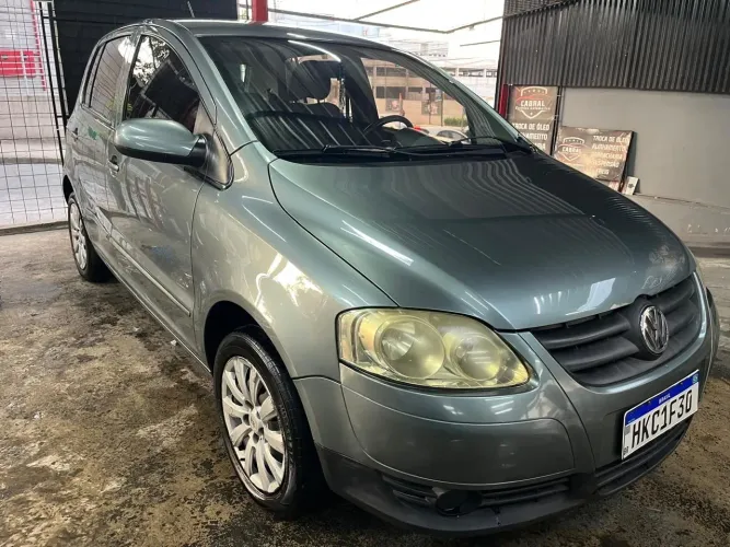 Volkswagen Fox Plus 1.6mi/ 1.6mi Total Flex 8V 4P 2009